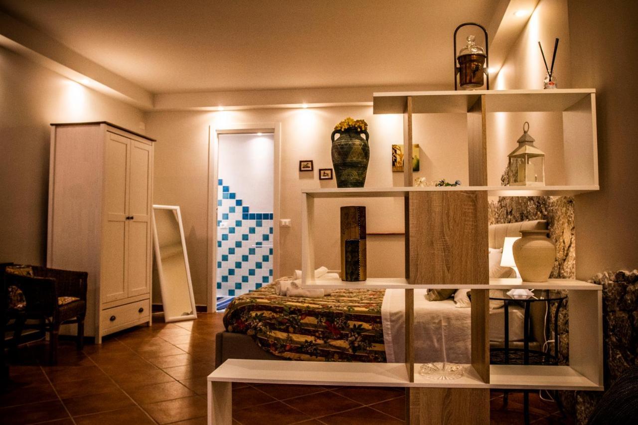 カステルモーラ Casa Francyヴィラ エクステリア 写真