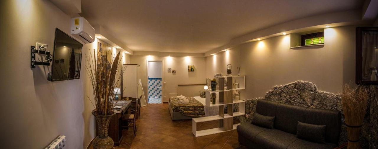 カステルモーラ Casa Francyヴィラ エクステリア 写真